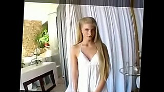 office lady fucked while sleeping cum to hairy pussy on the bed in the room