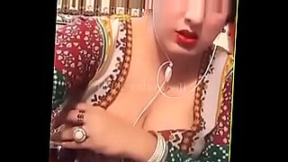 deshi romantic kissing video