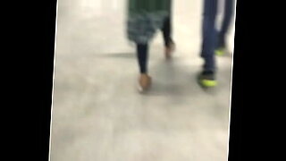 telugu-aunty-lanja-wife-sex-with-husban