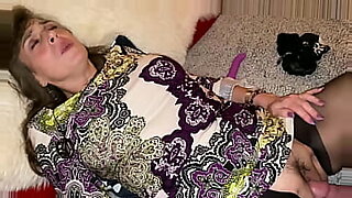 black-bull-fuck-his-white-wife-dogy-stlye-hard