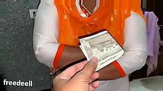sadi-wali-ladki-ki-nahati-hui-video-akeli
