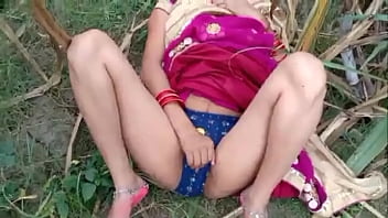 indian real aunty old village jangal sex