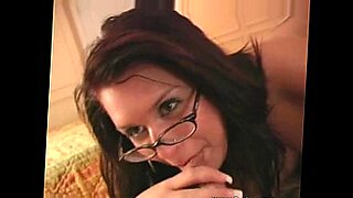 red-head-banged-in-bathroom
