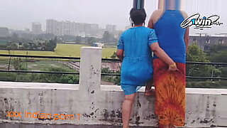 tatoo-mom-with-three-som