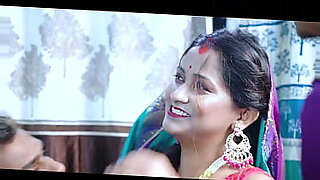indian-wife-infront-of-huby