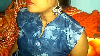 नेपालीहरु-लाडाे-पुतिकाे