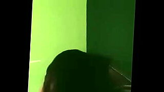 this-muslim-woman-is-shocked-i-take-out-my-cock-in-hospital-waiting-room-janicemartinezzz10min