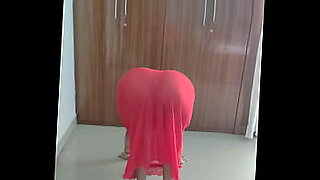 fuking-video-while-opening-dress
