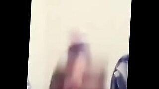 two-girls-masterbeting-in-fucking-meachen