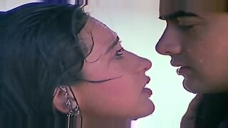 aishwarya rai kajal kareena kapoor karishma kapoor sexy videos