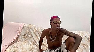 واحد-ينيك-امه-وكالة-عيره