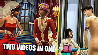 lesbians-stuck-under-the-bed-after-bathing