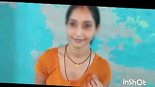 pakistani-flash-light-viral-wale-couple-full-video