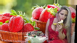 getting-inside-step-sisters-pants-chloe-cherry