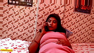 reshma-pasupuleti-hot-series-scene