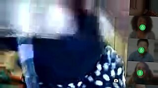 pamer-memek-wanita-hijab-viral