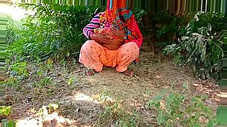 devar-caught-bhabhi-doing-nude-show-on-webcam-and-fucked-her-hard
