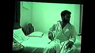 pathan-aur-pathan-ki-biwi-pathani-ki-suhagrat-video-dikhayen