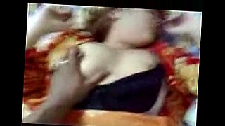 indian-wife-fuck-with-me-and-my-friends