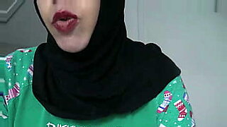 arab hijab milf anal