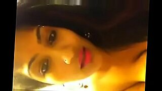سكسي-ثلاث-رجال-مع-اثنين-بنات-xxx