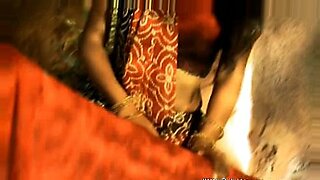 mom-and-girls-sex-video