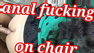 ঘুমের-ওষুধ-খাওয়ায়-xxxxx-করলো