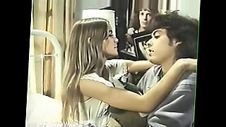 petite-stepsis-teaches-anal-dont-worry-it-will-fit-theodora-day