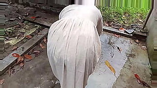 desi bhavi bath video