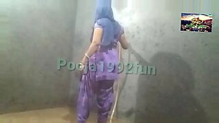 worker-and-step-grils