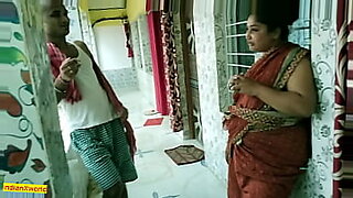 indian-hot-saree-teacher-lift-hart-fuck-with-student-homemade-sex-video
