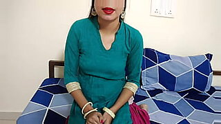 balkrushana-mogal-and-mirabai-kharat