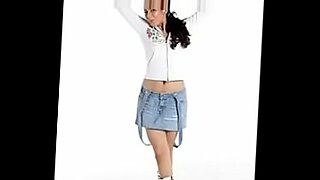 sexolandia-with-naughty-girl-litting-put-strong