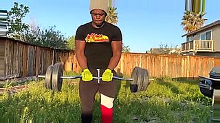 man-fucks-lady-who-isnt-curvy