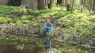 سكس-محرام-ولد-يخل-على-امه-وهي-نايمه