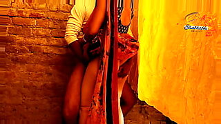 පරෙ-හිටිය-කෙල්ලෙ-රුම්-එක්