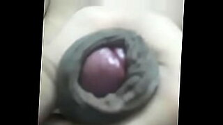 sadi-wali-ladki-ki-nahati-hui-video-akeli