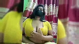 indian devar bhabhi boob suckingdesi hot aunty