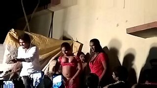 desi indian naked dance