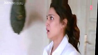 kriti sanon sex video crying herion