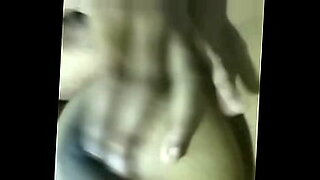 indianboobs-suck