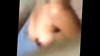 indianboobs-suck