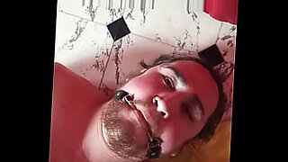 public-toilet-pusssy-passing-in-college-girl