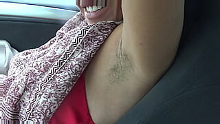 hairy-armpits-chubby