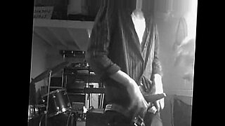 hard-fingering-by-man