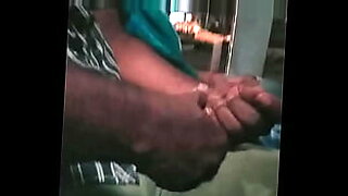 caught-milf-on-hidden-camera