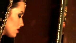 igeeiamom-seducing-boy