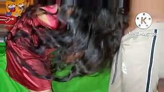 indian-girl-sleeping-on