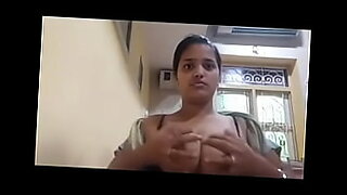 dal-do-dal-do-mask-wali-girl