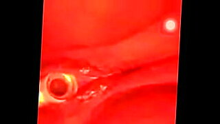 une-jeune-black-ejaculation-en-levrette-masturber-togolais
